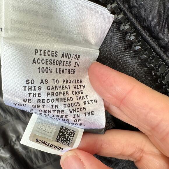 Moncler Black Folgore Down Jacket Hooded Multi-Pocket Retail $1565 4 / XL - Picture 11 of 16